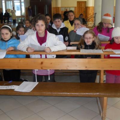 24-27 martie: Moineşti: Adunaţi în jurul icoanei Maicii Domnului din Cacica