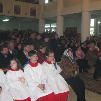 24-27 martie: Moineşti: Adunaţi în jurul icoanei Maicii Domnului din Cacica