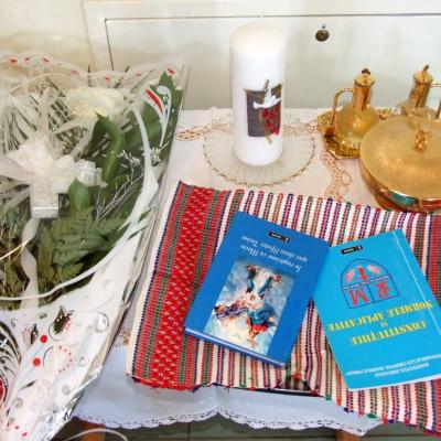 25 martie: Traian: Depunere de voturi în cadrul Institutului Diecezan "Slujitoarele lui Cristos, Marele Preot"