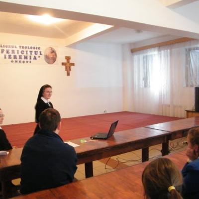 30 martie: Oneşti: Activităţi în timpul Postului Mare la Liceul Teologic "Fericitul Ieremia"
