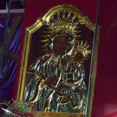 31 martie - 3 aprilie: Oneşti: Misiuni populare şi Peregrinatio Mariae