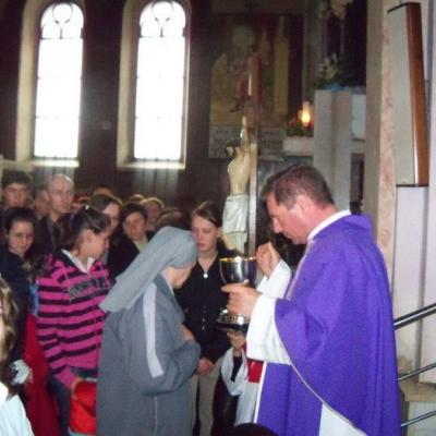 31 martie - 3 aprilie: Oneşti: Misiuni populare şi Peregrinatio Mariae