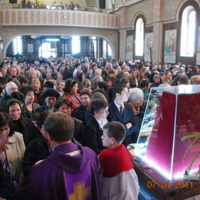31 martie - 3 aprilie: Oneşti: Misiuni populare şi Peregrinatio Mariae