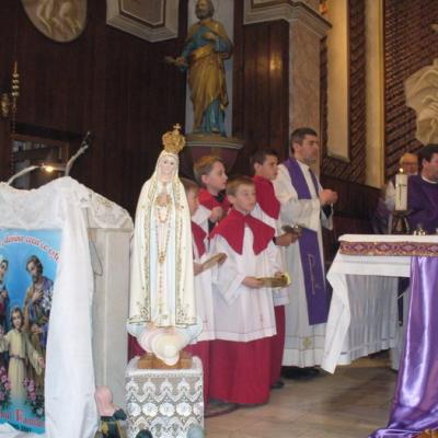 31 martie - 3 aprilie: Oneşti: Misiuni populare şi Peregrinatio Mariae