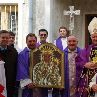 31 martie - 3 aprilie: Oneşti: Misiuni populare şi Peregrinatio Mariae