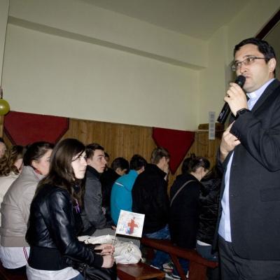 2 aprilie: Valea Mare: A patra întâlnire a tinerilor din Acţiunea Catolică, zona Bacău