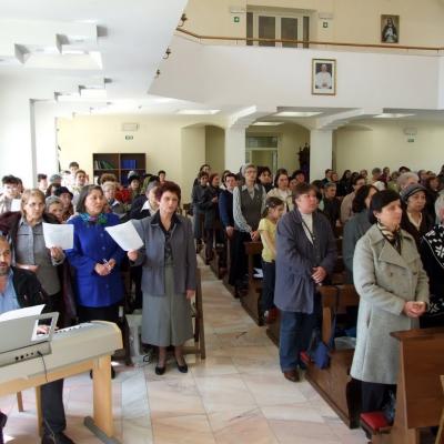 2 aprilie: Iaşi: Întâlnirea naţională de primavară a terezinelor din România
