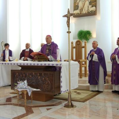 2 aprilie: Iaşi: Întâlnirea naţională de primavară a terezinelor din România