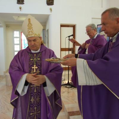 2 aprilie: Iaşi: Întâlnirea naţională de primavară a terezinelor din România