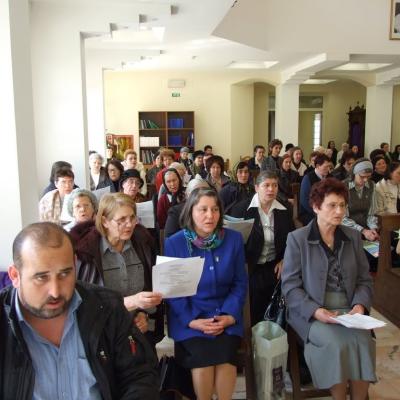2 aprilie: Iaşi: Întâlnirea naţională de primavară a terezinelor din România