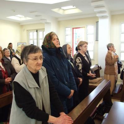 2 aprilie: Iaşi: Întâlnirea naţională de primavară a terezinelor din România