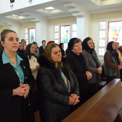 2 aprilie: Iaşi: Întâlnirea naţională de primavară a terezinelor din România