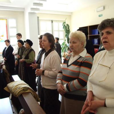 2 aprilie: Iaşi: Întâlnirea naţională de primavară a terezinelor din România