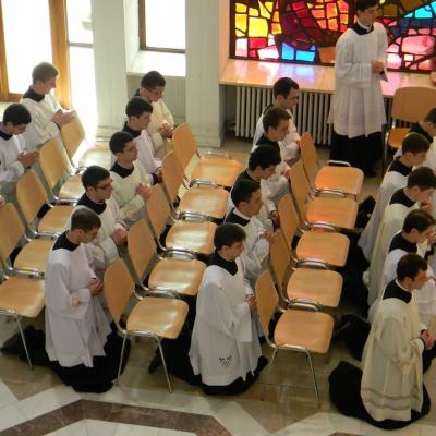 3 aprilie: Iaşi (ITRC): Lectorat şi acolitat