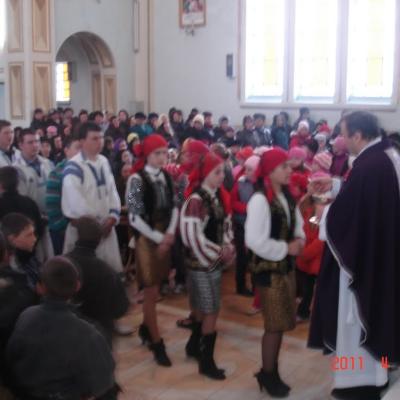 7-10 aprilie: Oţeleni: Misiuni populare