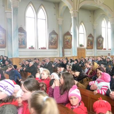 13-16 aprilie: Pralea: Vizita icoanei miraculoase şi misiuni populare