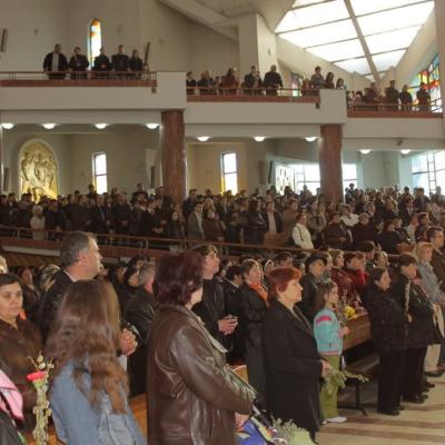 17 aprilie: Bacău: O procesiune specială de Florii