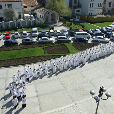 21 aprilie: Iaşi: Liturghia crismei