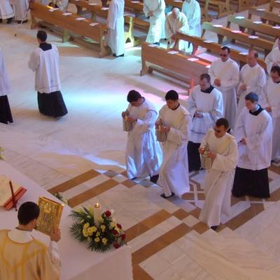 21 aprilie: Iaşi: Liturghia crismei