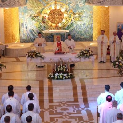 21 aprilie: Iaşi: Liturghia crismei