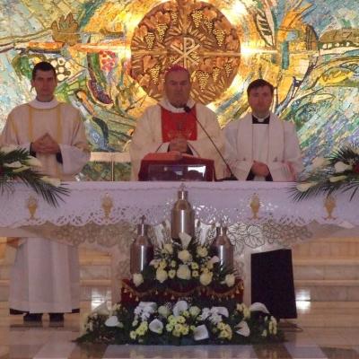 21 aprilie: Iaşi: Liturghia crismei