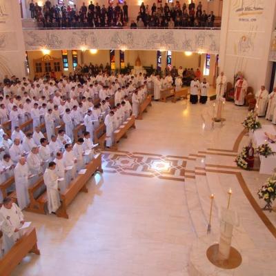 21 aprilie: Iaşi: Liturghia crismei