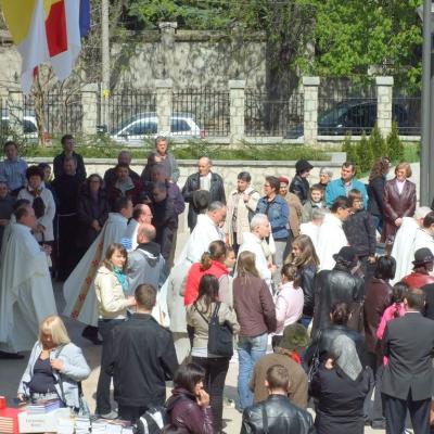 21 aprilie: Iaşi: Liturghia crismei