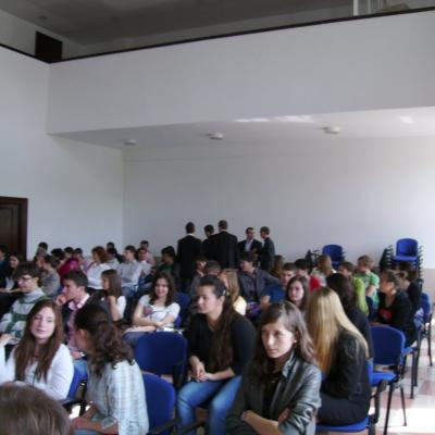 28-30 aprilie: Ciofliceni: Olimpiada naţională de religie catolică