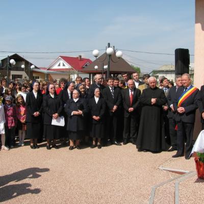 29 şi 30 aprilie: Roman: Sfinţirea şi inaugurarea a trei noi proiecte ale Asociaţiei Caritas