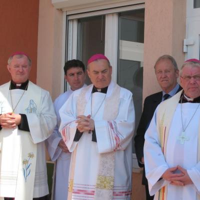 29 şi 30 aprilie: Roman: Sfinţirea şi inaugurarea a trei noi proiecte ale Asociaţiei Caritas