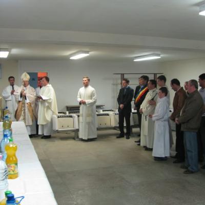 29 şi 30 aprilie: Roman: Sfinţirea şi inaugurarea a trei noi proiecte ale Asociaţiei Caritas