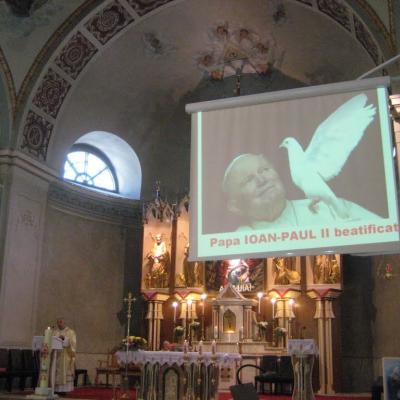 1 mai: Suceava: Ziua beatificării papei Ioan Paul al II-lea