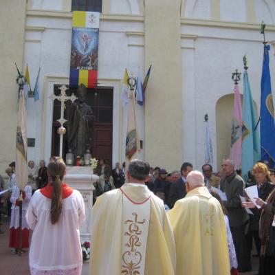 1 mai: Suceava: Ziua beatificării papei Ioan Paul al II-lea