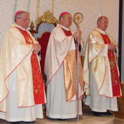 1 mai: Iaşi (catedrală): Liturghie de mulţumire pentru împlinirea a 21 de ani de episcopat ai PS Petru Gherghel