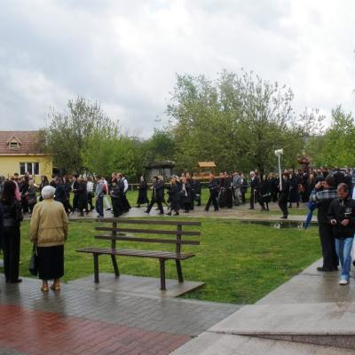 8 mai: Oneşti: Hramul sanctuarului "Fericitul Ieremia"