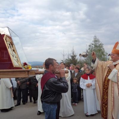 8-11 mai: Nicoreşti: Vizita icoanei Maicii Domnului de la Cacica