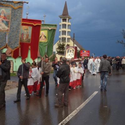 8-11 mai: Nicoreşti: Vizita icoanei Maicii Domnului de la Cacica