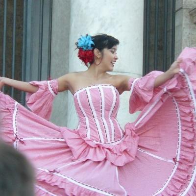 8 mai: Roma: Românii au "incendiat" Roma la cea de-a XX-a ediţie a "Sărbătorii popoarelor" - "Festa dei popoli"