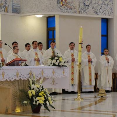10 mai: Iaşi: Liturghie concelebrată de preoţii promoţiei 2008