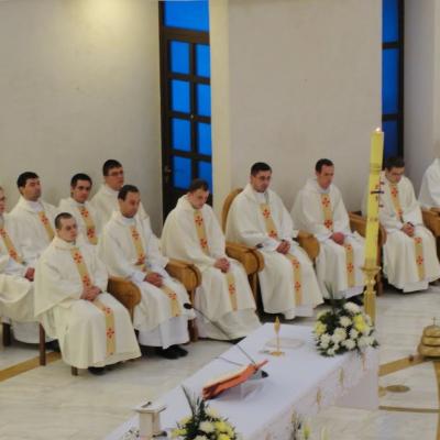 10 mai: Iaşi: Liturghie concelebrată de preoţii promoţiei 2008