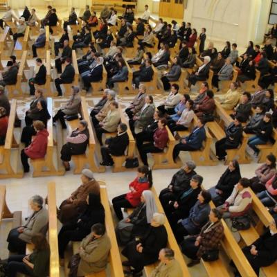 10 mai: Iaşi: Liturghie concelebrată de preoţii promoţiei 2008
