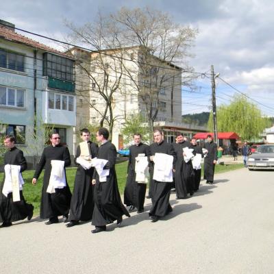 13 mai: Cacica: Pelerinajul de Ziua Bolnavului