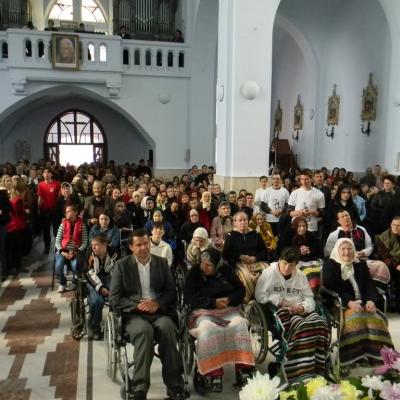 13 mai: Cacica: Pelerinajul de Ziua Bolnavului