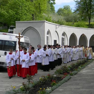 13 mai: Cacica: Pelerinajul de Ziua Bolnavului