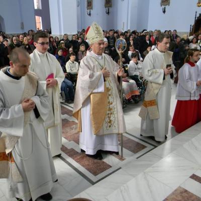 13 mai: Cacica: Pelerinajul de Ziua Bolnavului