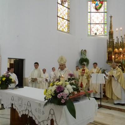 13 mai: Cacica: Pelerinajul de Ziua Bolnavului