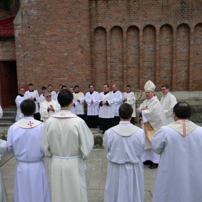 13 mai: Cacica: Pelerinajul de Ziua Bolnavului