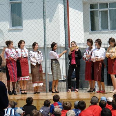14 mai: Bacău: Ziua ministrantului