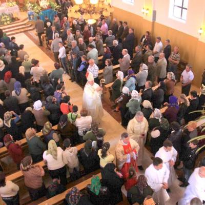 15-18 mai: Tărâţa: Pelerinajul Icoanei Maicii Domnului din Cacica