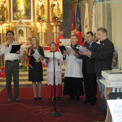 15 mai: Suceava: Hramul bisericii locale